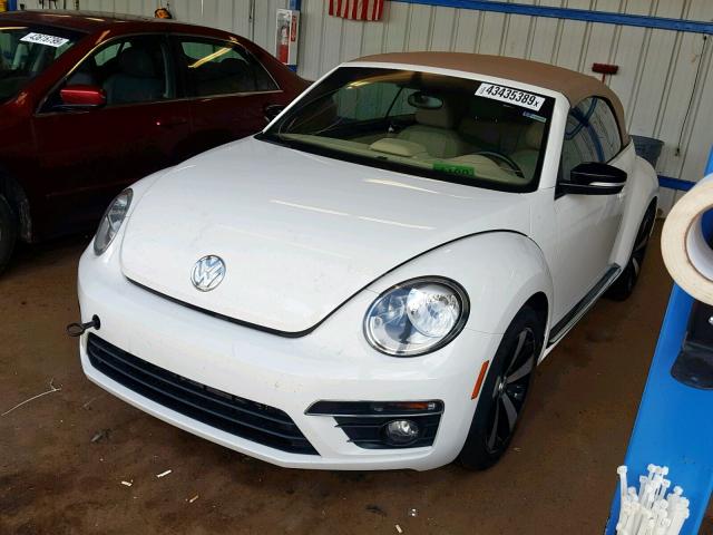 3VW7S7AT8DM823351 - 2013 VOLKSWAGEN BEETLE TUR WHITE photo 2