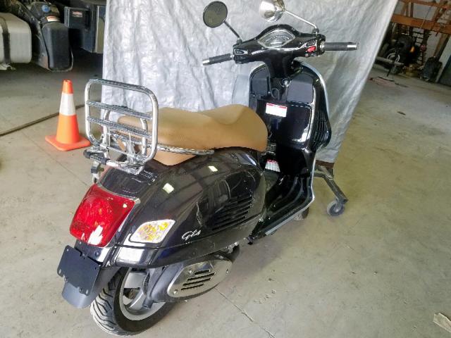 ZAPMA39L0J5100163 - 2018 VESPA GTS BLACK photo 4