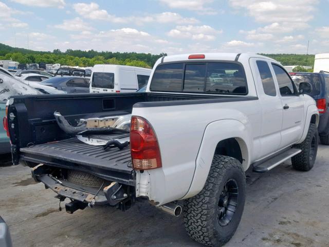 5TETU62N75Z058756 - 2005 TOYOTA TACOMA PRE WHITE photo 4