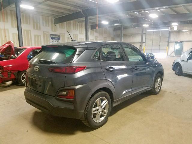 KM8K12AA3KU207045 - 2019 HYUNDAI KONA SE GRAY photo 4