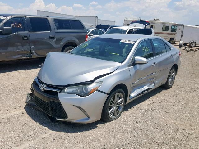 4T1BF1FK6FU018683 - 2015 TOYOTA CAMRY LE SILVER photo 2