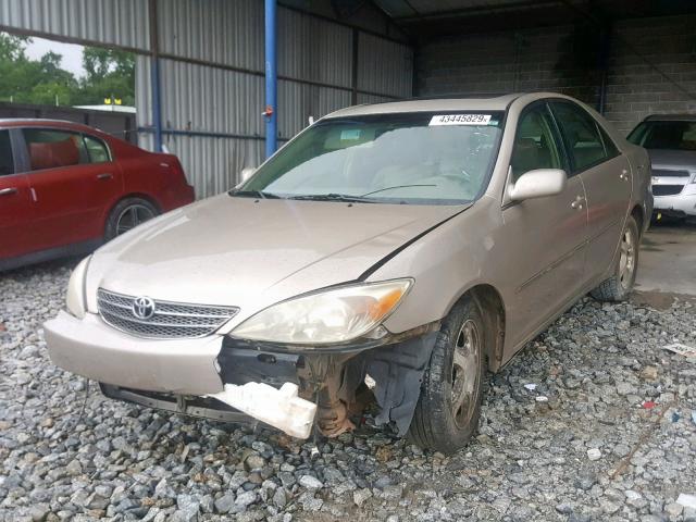 4T1BE32K53U170129 - 2003 TOYOTA CAMRY LE GOLD photo 2