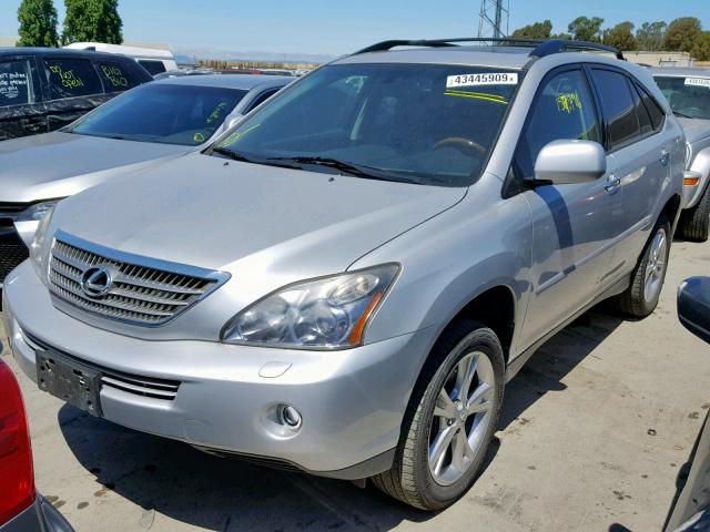 JTJGW31U982851226 - 2008 LEXUS RX 400H SILVER photo 2