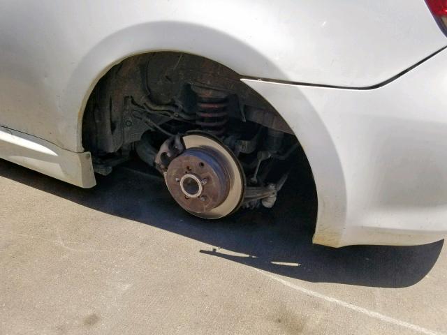 JTKDE177160100847 - 2006 TOYOTA SCION TC თეთრი ფოტო 9