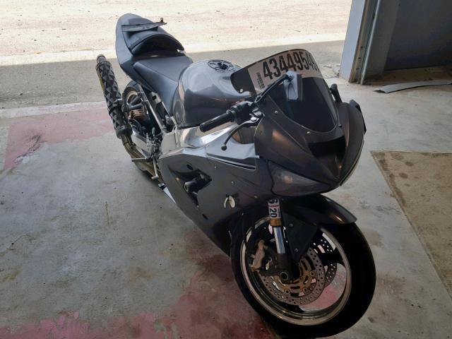 JKBZXJB153A019291 - 2003 KAWASAKI ZX636 B1 GRAY photo 1