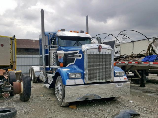 1XKWD49X56J154488 - 2006 KENWORTH CONSTRUCTI BLUE photo 1