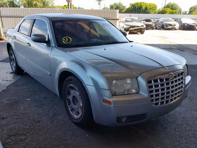 2C3JA53G55H665362 - 2005 CHRYSLER 300 TOURIN SILVER photo 1