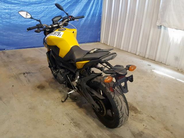 JYARN33E4FA007341 - 2015 YAMAHA FZ09 YELLOW photo 3