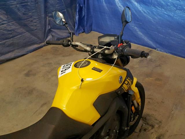 JYARN33E4FA007341 - 2015 YAMAHA FZ09 YELLOW photo 5