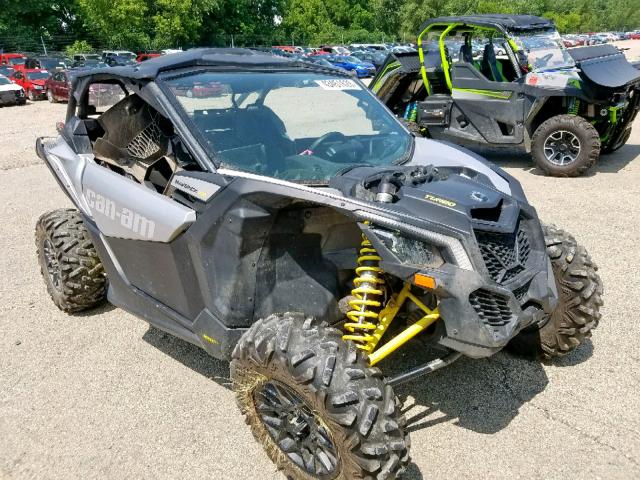 3JBVGAY48JK000209 - 2018 CAN-AM MAVERICK X GRAY photo 1