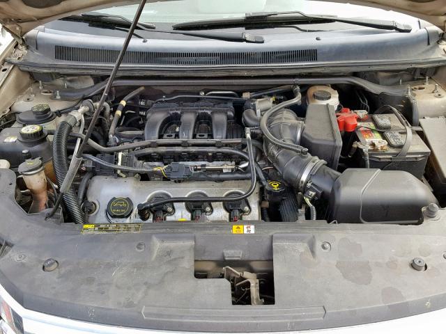 1FMDK02W98GA12532 - 2008 FORD TAURUS X S TAN photo 7