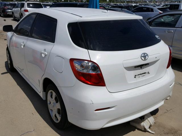 2T1KU40E79C109784 - 2009 TOYOTA COROLLA MA WHITE photo 3