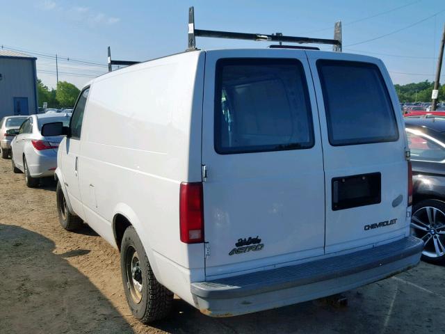 1GCDM19W3YB125142 - 2000 CHEVROLET ASTRO WHITE photo 3