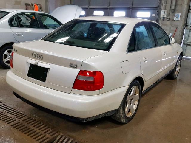 WAUED28D1WA231339 - 1998 AUDI A4 2.8 QUA WHITE photo 4