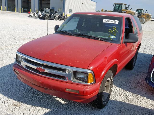 1GNCS18W0VK229898 - 1997 CHEVROLET BLAZER RED photo 2