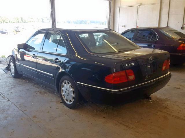 WDBJF65H3XA866220 - 1999 MERCEDES-BENZ E 320 BLACK photo 3