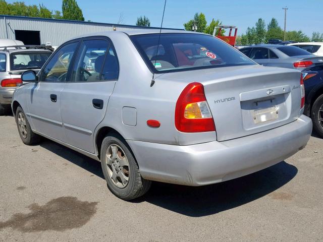 KMHCG45C22U378525 - 2002 HYUNDAI ACCENT GL SILVER photo 3