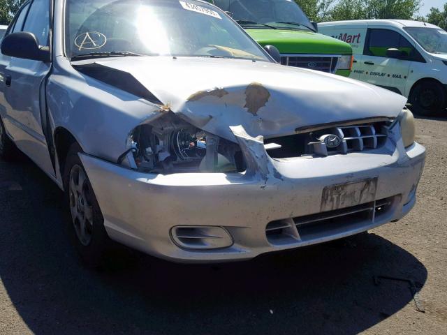 KMHCG45C22U378525 - 2002 HYUNDAI ACCENT GL SILVER photo 9