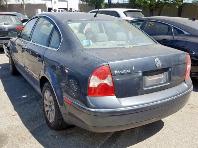 WVWPD63BX3P342439 - 2003 VOLKSWAGEN PASSAT GLS BLUE photo 3