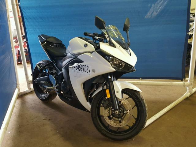 MH3RH15Y6HK002115 - 2017 YAMAHA YZFR3 A WHITE photo 1