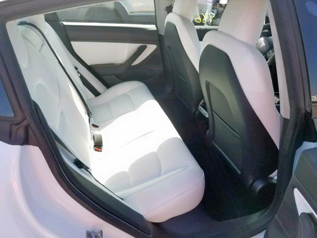 5YJ3E1EA5KF313037 - 2019 TESLA MODEL 3 WHITE photo 6