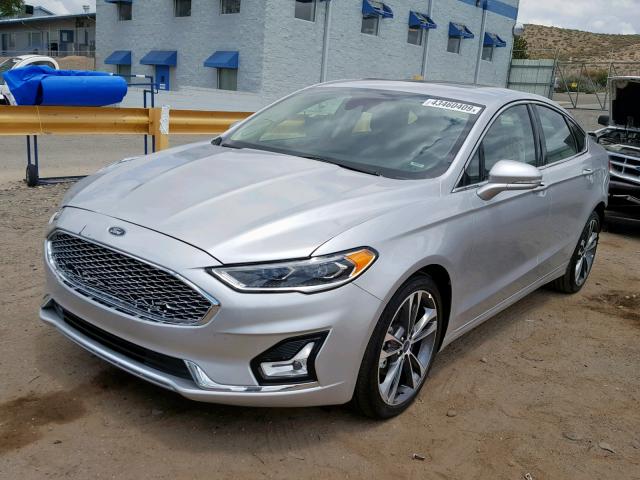 3FA6P0D90KR222447 - 2019 FORD FUSION TIT SILVER photo 2