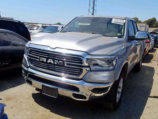 1C6SRFDTXKN806298 - 2019 RAM 1500 LARAM GRAY photo 2