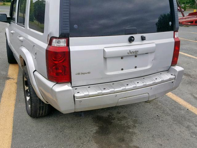1J8HG48K06C332256 - 2006 JEEP COMMANDER SILVER photo 9