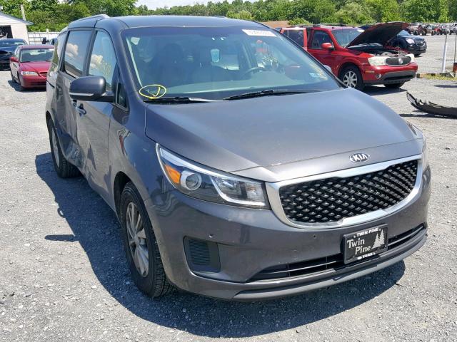 KNDMB5C16H6252812 - 2017 KIA SEDONA LX GRAY photo 1