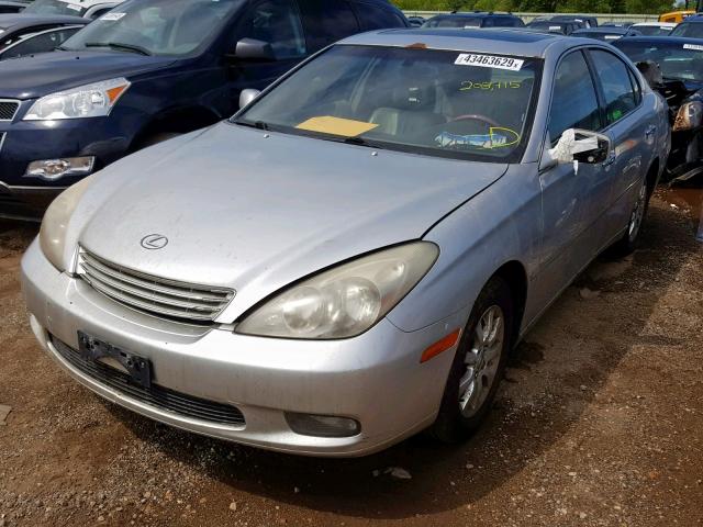 JTHBF30GX25030908 - 2002 LEXUS ES 300 SILVER photo 2