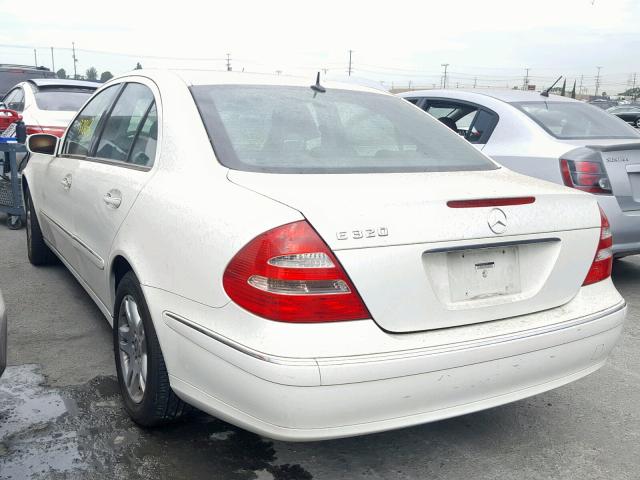 WDBUF65J43A367209 - 2003 MERCEDES-BENZ E 320 WHITE photo 3