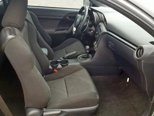 JTKJF5C74C3024838 - 2012 TOYOTA SCION TC ნაცრისფერი ფოტო 5