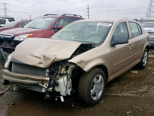 1G1AK52F057558211 - 2005 CHEVROLET COBALT BEIGE photo 2