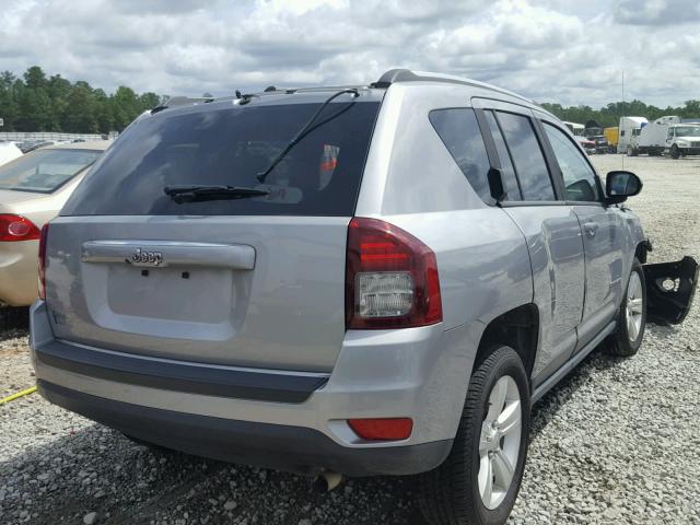 1C4NJCBB4GD590743 - 2016 JEEP COMPASS SP 银色 照片 4