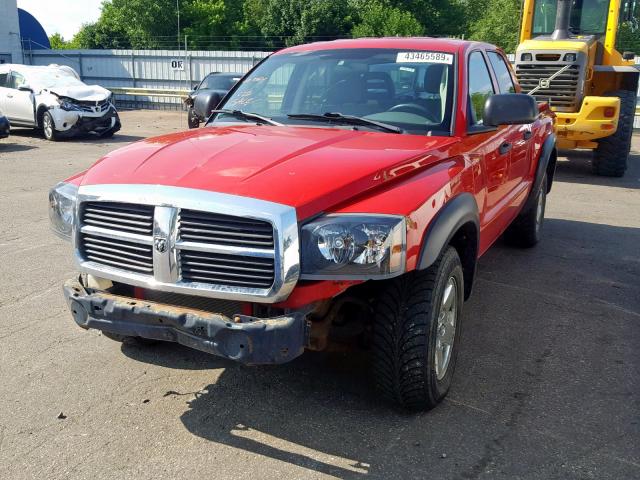 1D7HW48NX5S273408 - 2005 DODGE DAKOTA QUA RED photo 2