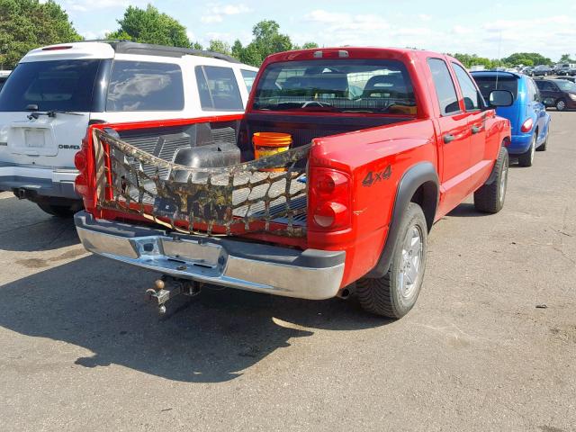 1D7HW48NX5S273408 - 2005 DODGE DAKOTA QUA RED photo 4