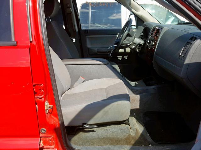 1D7HW48NX5S273408 - 2005 DODGE DAKOTA QUA RED photo 5