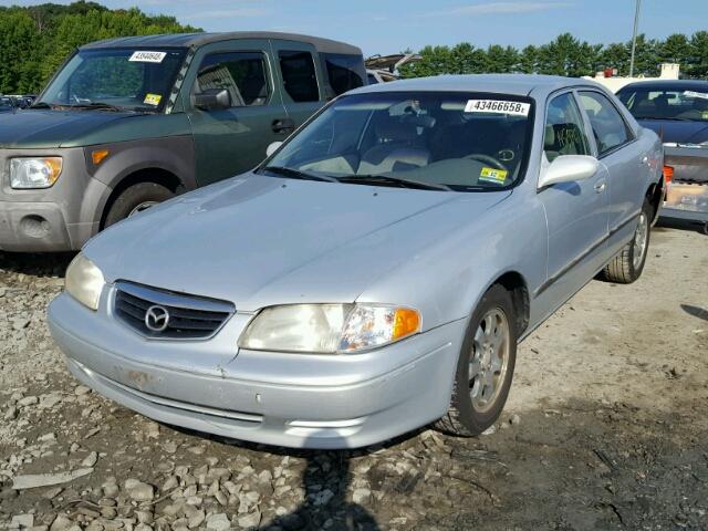 1YVGF22C325291528 - 2002 MAZDA 626 LX SILVER photo 2