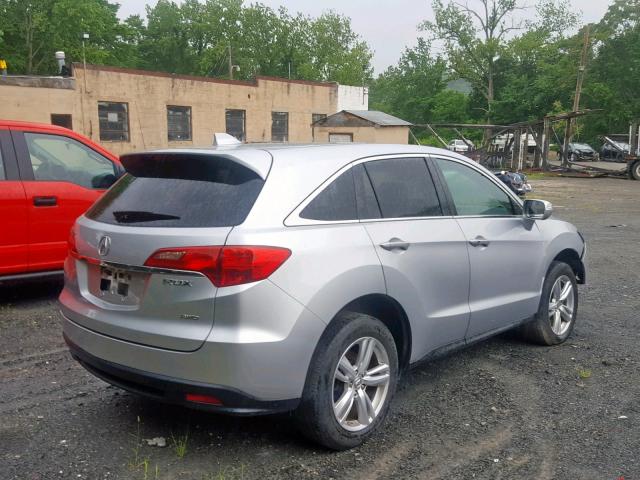 5J8TB4H56FL009244 - 2015 ACURA RDX TECHNO SILVER photo 4