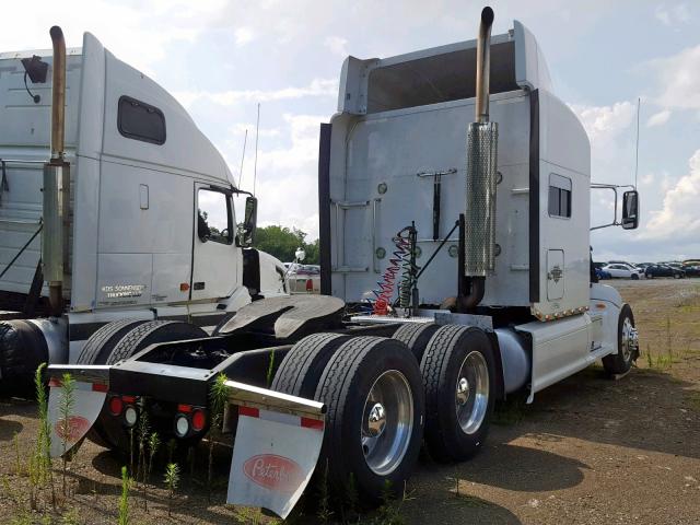 1NPXGGGG60D321192 - 2016 PETERBILT 386 WHITE photo 4