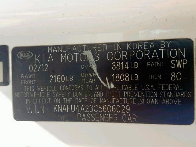 KNAFU4A23C5606029 - 2012 KIA FORTE EX WHITE photo 10