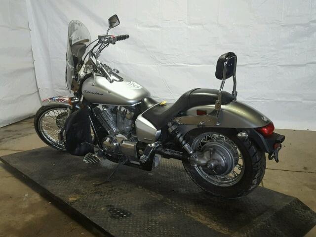 JH2RC53038K110202 - 2008 HONDA VT750 C2 SILVER photo 3