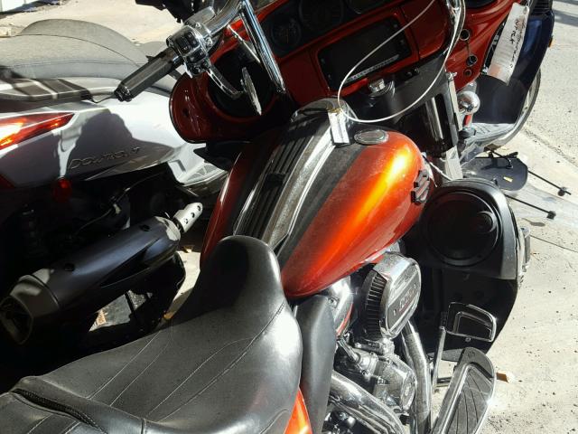 1HD1PXL19JB958989 - 2018 HARLEY-DAVIDSON FLHXSE CVO ORANGE photo 5