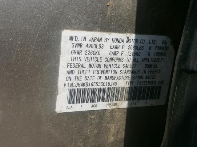 JH4KB16555C018249 - 2005 ACURA RL GOLD photo 10