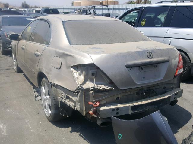 JH4KB16555C018249 - 2005 ACURA RL GOLD photo 3