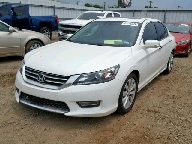 1HGCR2F84DA020832 - 2013 HONDA ACCORD EXL WHITE photo 2