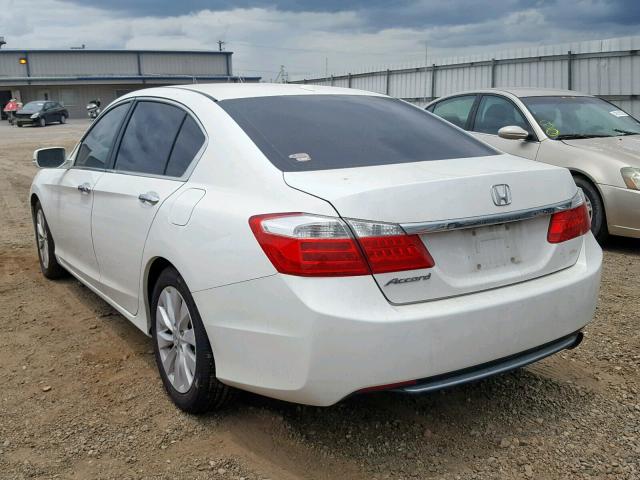 1HGCR2F84DA020832 - 2013 HONDA ACCORD EXL WHITE photo 3