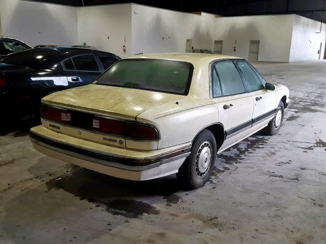 1G4HR53L2NH401422 - 1992 BUICK LESABRE LI WHITE photo 4