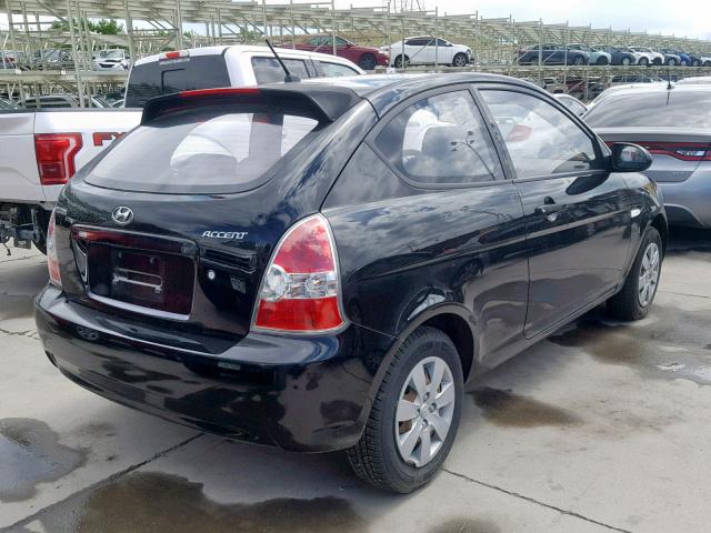 KMHCM36C88U071029 - 2008 HYUNDAI ACCENT GS BLACK photo 4