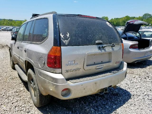 1GKDS13S652117810 - 2005 GMC ENVOY SILVER photo 3